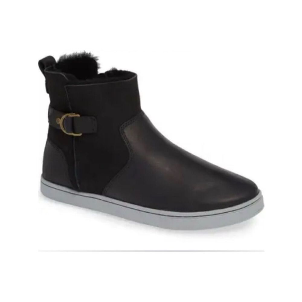 OluKai Genuine ShearlingโSneaker Black Short Ankle Boots Size US 8.5 $160